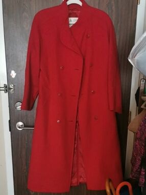 Vintage Classic Double-Breasted Red Wool Coat. Brand London Fog